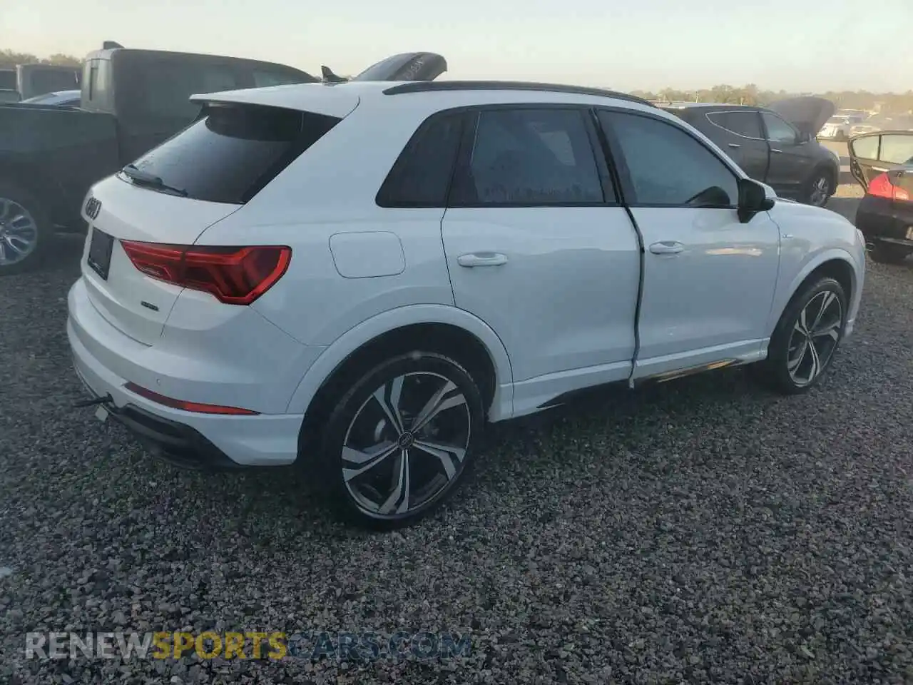 3 Photograph of a damaged car WA1EECF37P1121987 AUDI Q3 2023