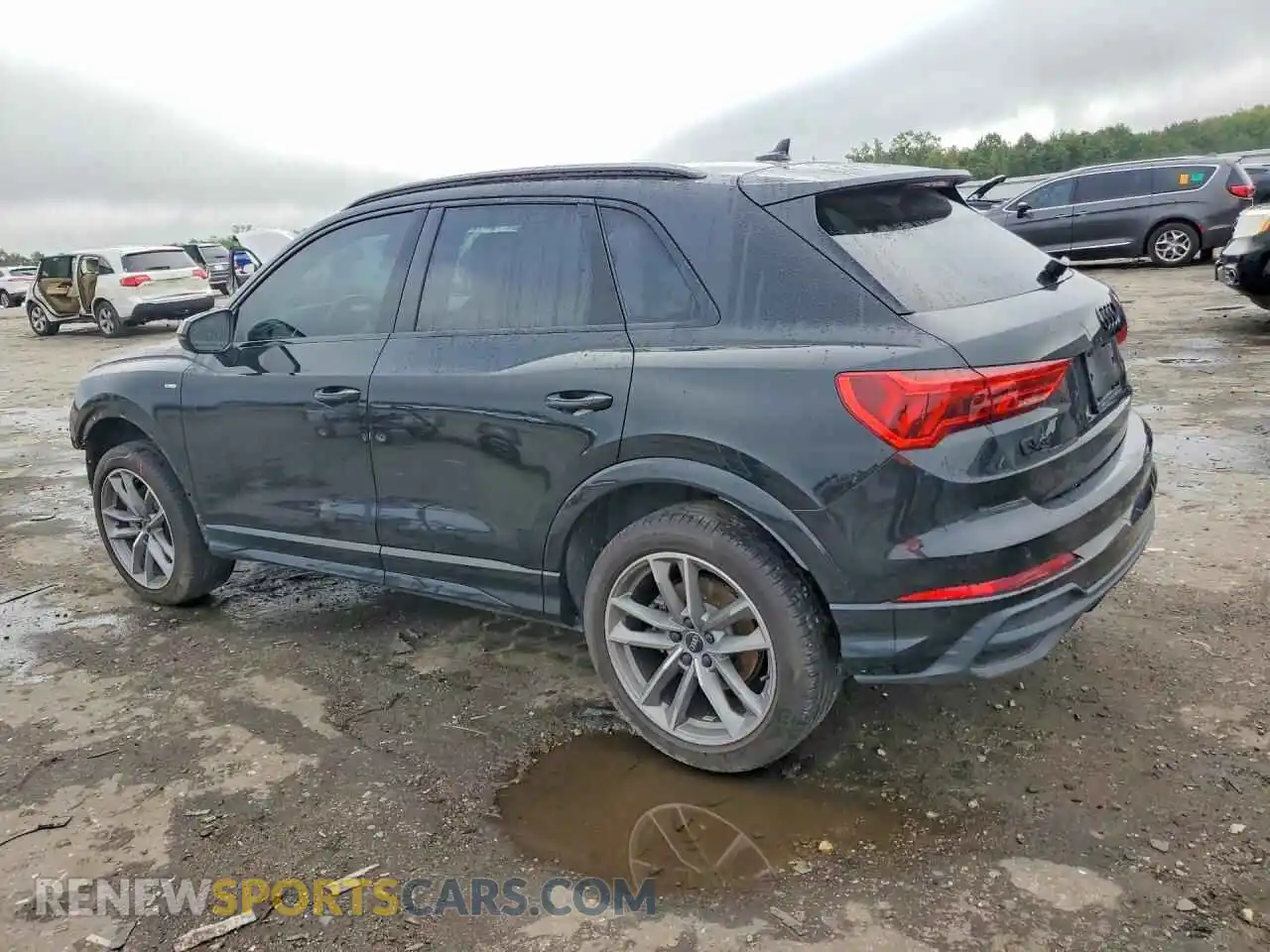 2 fotografías del automóvil dañado WA1EECF37P1131712 AUDI Q3 2023