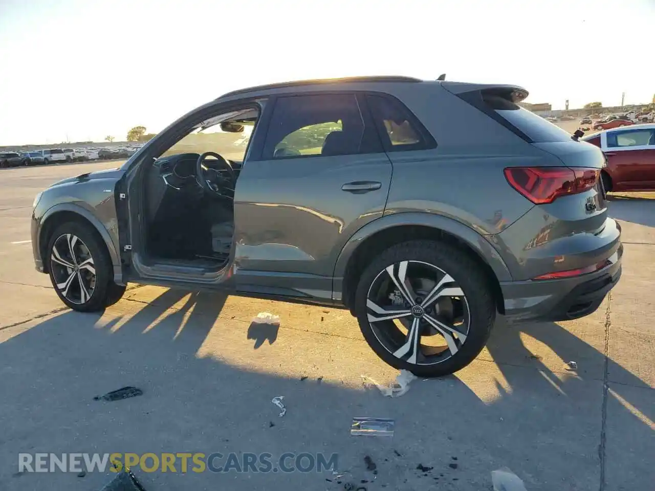 2 Photograph of a damaged car WA1EECF38P1115583 AUDI Q3 2023