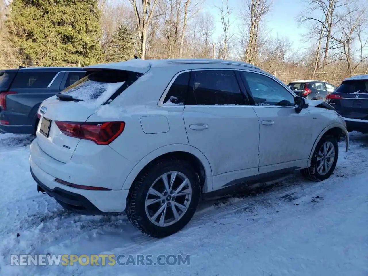 3 fotografías del automóvil dañado WA1EECF39P1032342 AUDI Q3 2023