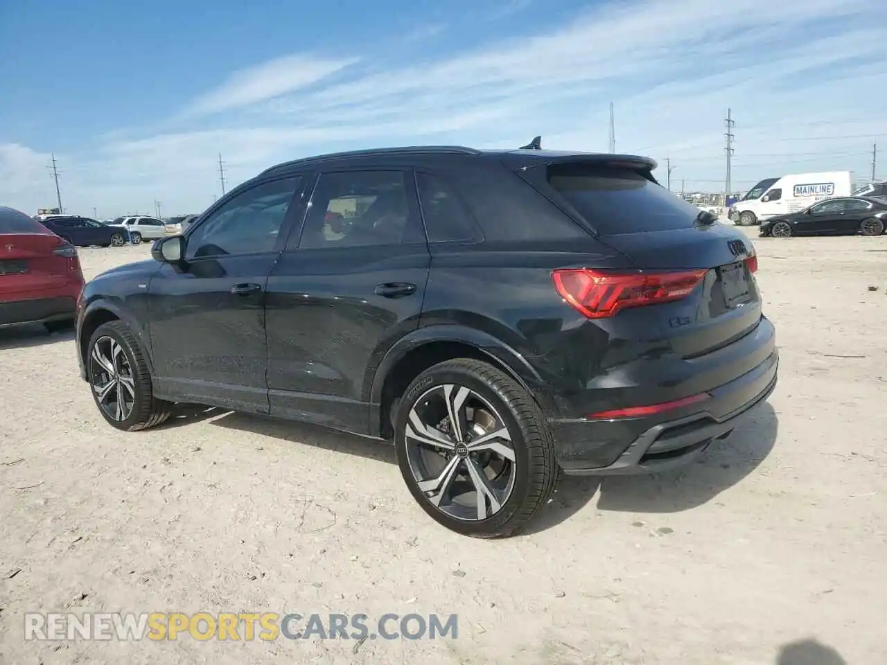 2 Photograph of a damaged car WA1EEDF30P1035569 AUDI Q3 2023