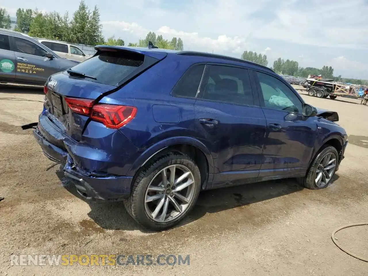 3 Photograph of a damaged car WA1DECF31R1034715 AUDI Q3 2024