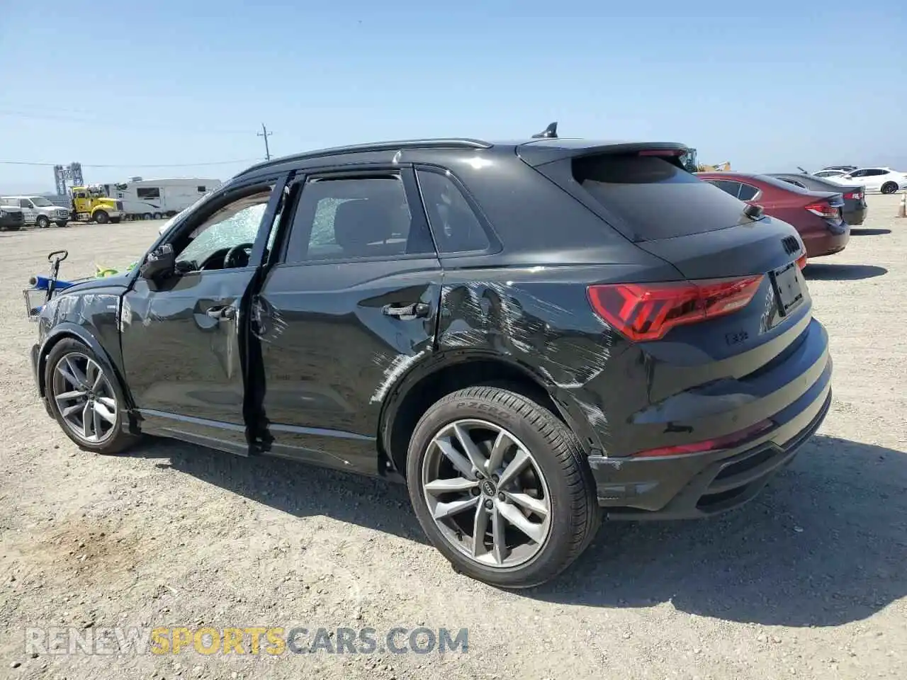 2 Photograph of a damaged car WA1DECF31R1183836 AUDI Q3 2024