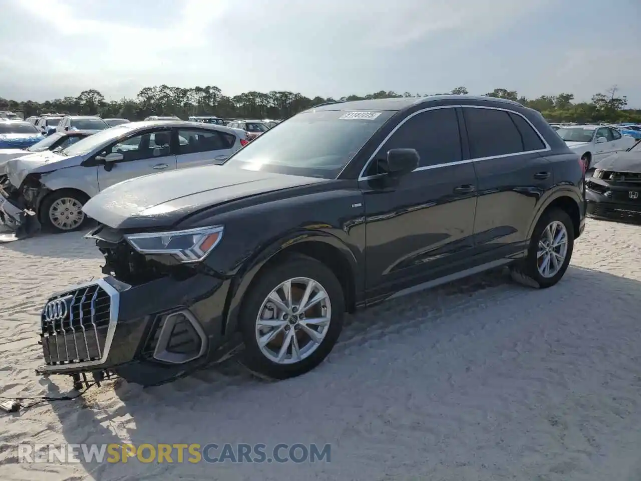 1 Photograph of a damaged car WA1DECF32R1023321 AUDI Q3 2024