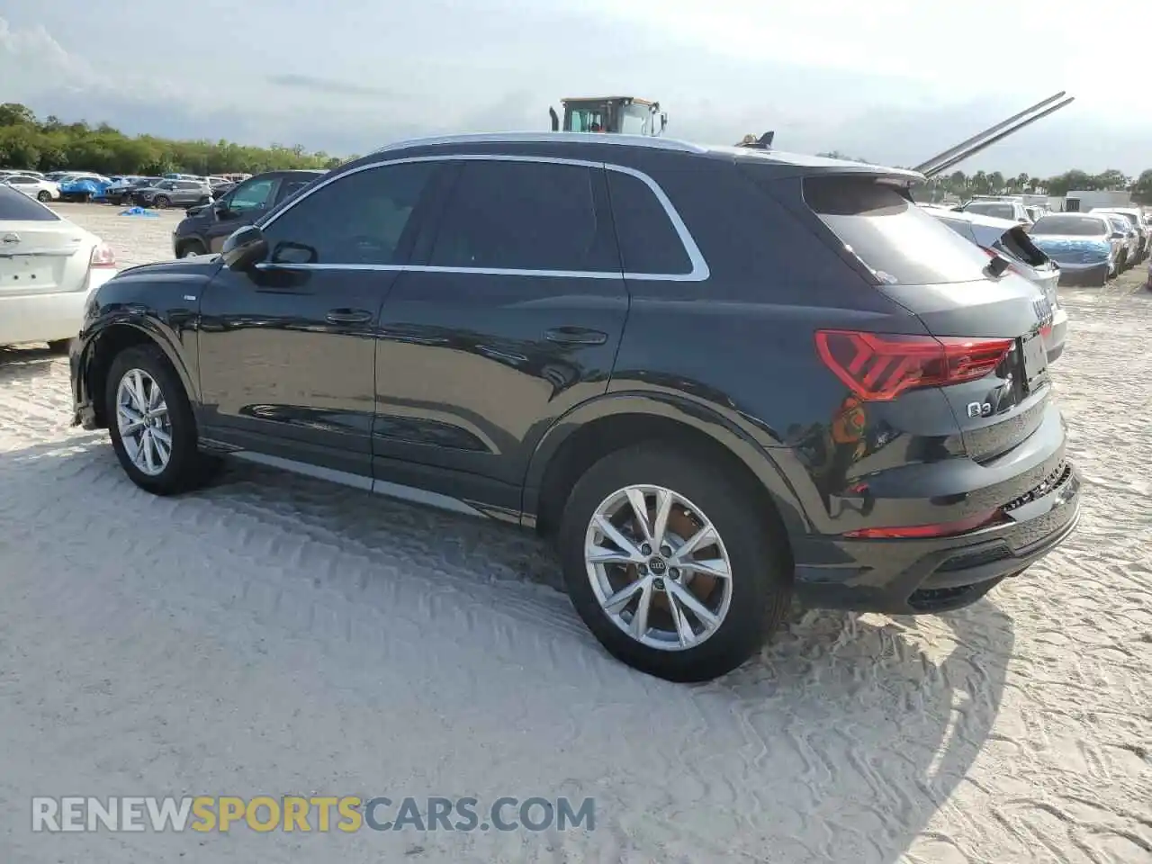 2 Photograph of a damaged car WA1DECF32R1023321 AUDI Q3 2024