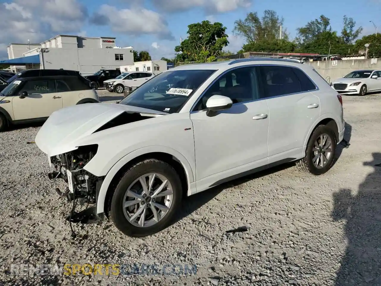 1 Photograph of a damaged car WA1DECF33R1028785 AUDI Q3 2024