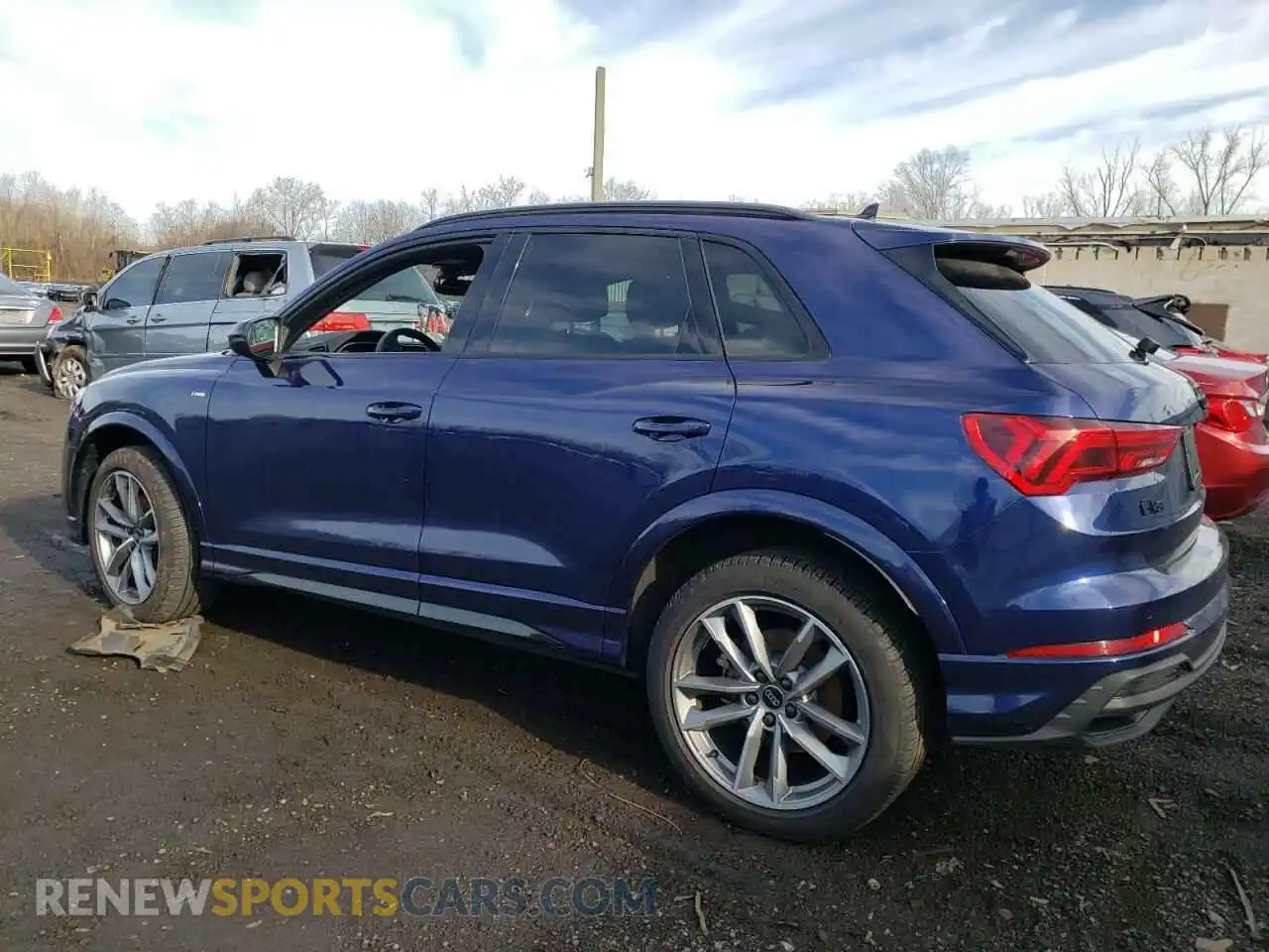 2 Photograph of a damaged car WA1DECF33R1078747 AUDI Q3 2024