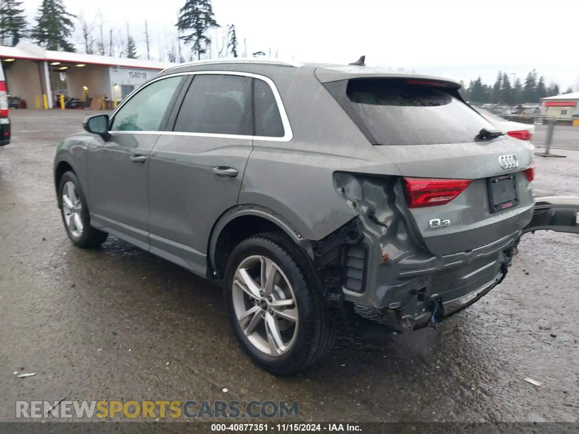 3 Photograph of a damaged car WA1DECF36R1094926 AUDI Q3 2024