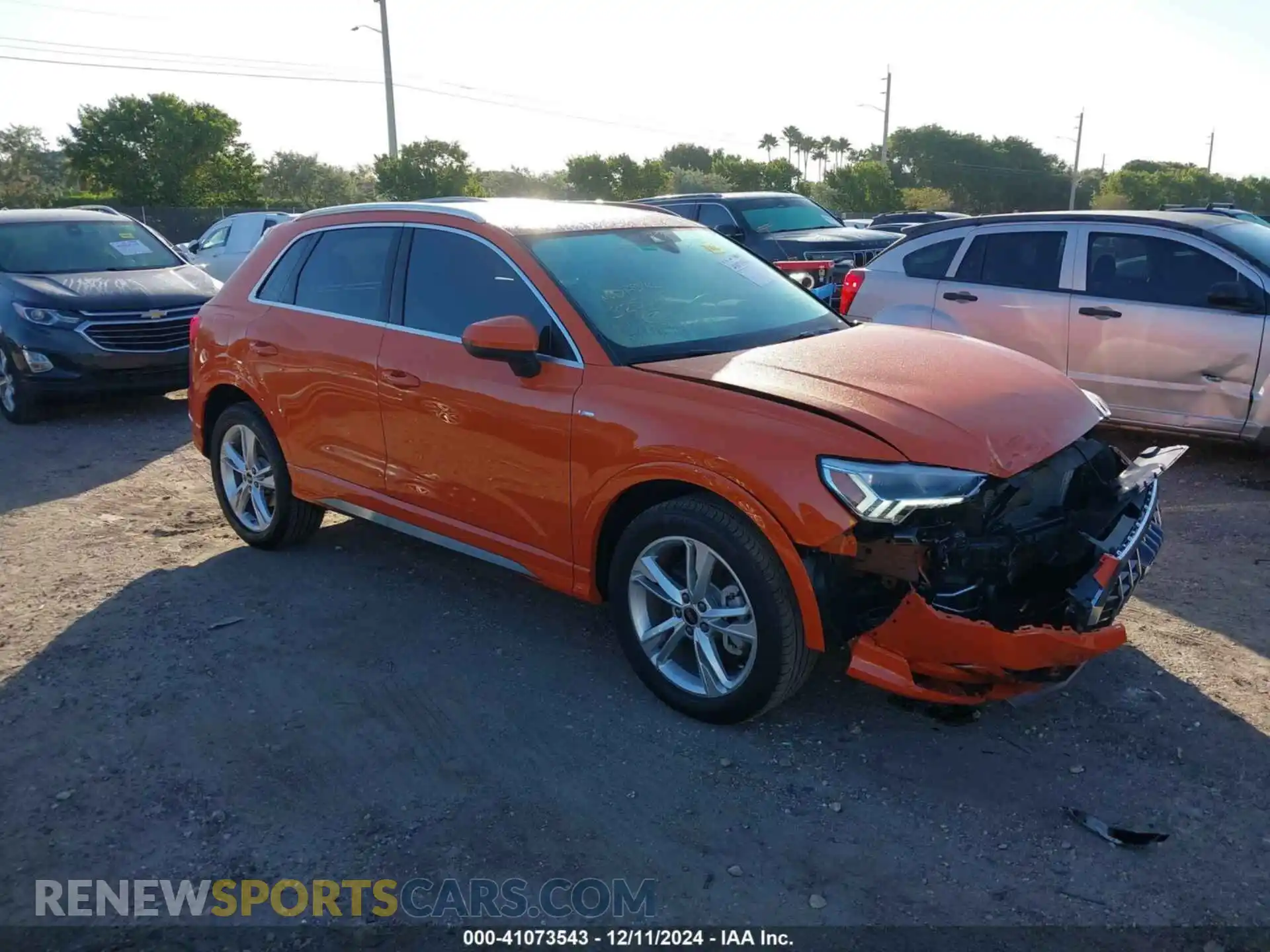 1 Фотография поврежденного автомобиля WA1DECF37R1071073 AUDI Q3 2024