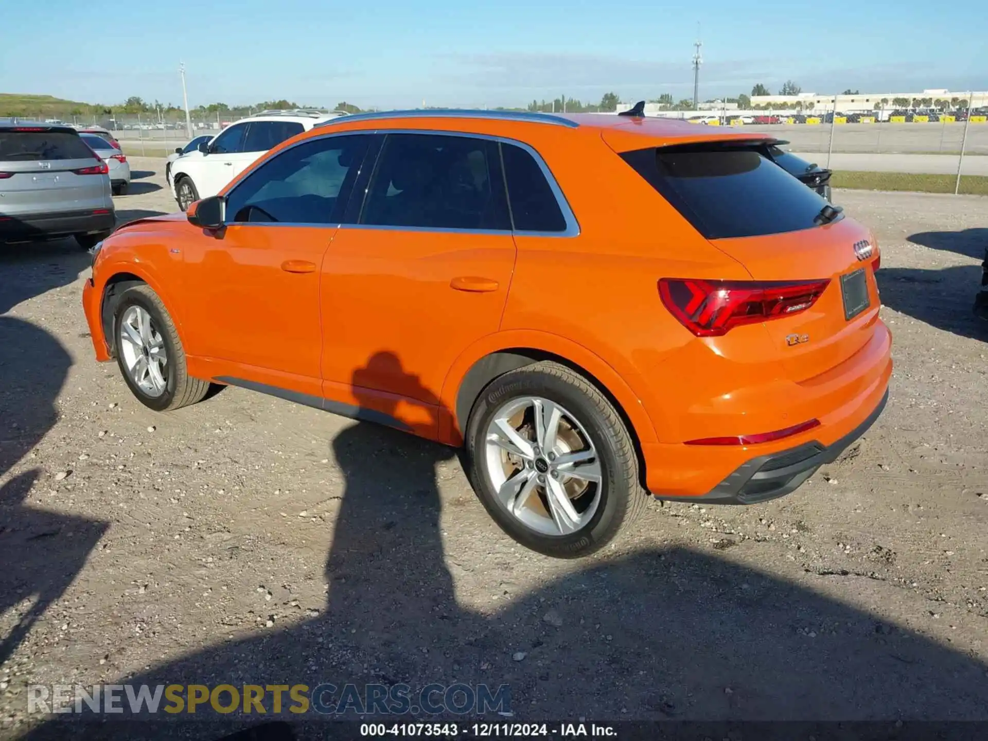 3 Фотография поврежденного автомобиля WA1DECF37R1071073 AUDI Q3 2024