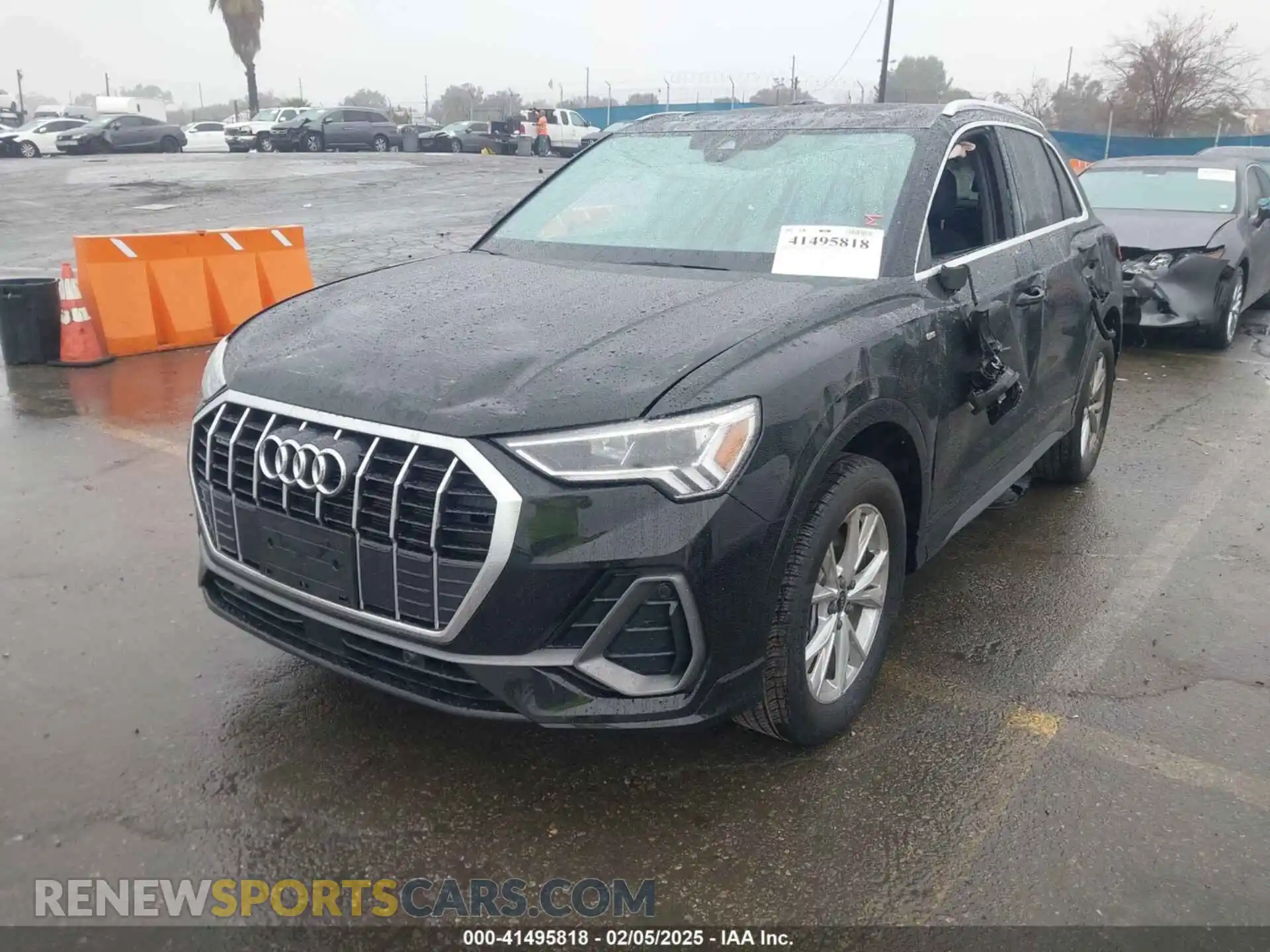 2 fotografías del automóvil dañado WA1DECF37R1074877 AUDI Q3 2024