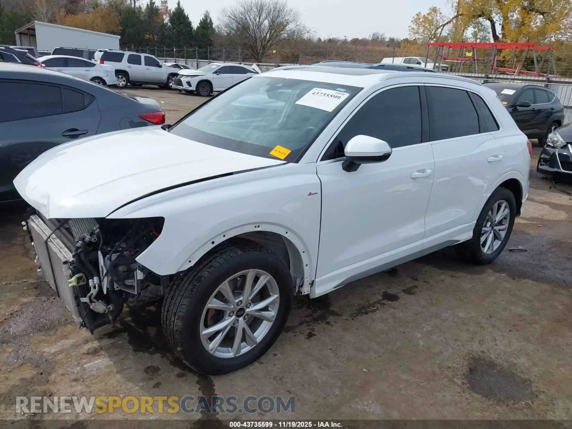 2 fotografías del automóvil dañado WA1DECF37R1084843 AUDI Q3 2024