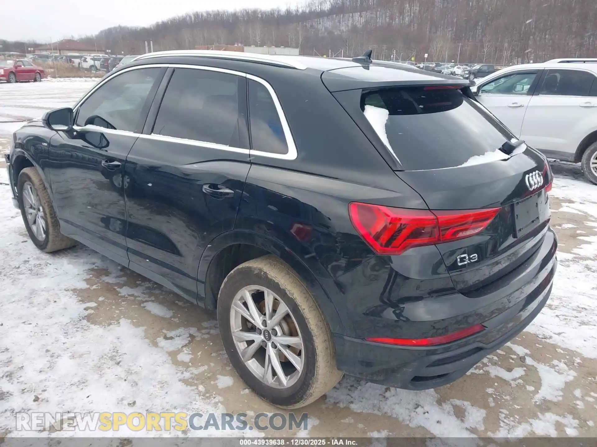 3 fotografías del automóvil dañado WA1DECF38R1027082 AUDI Q3 2024