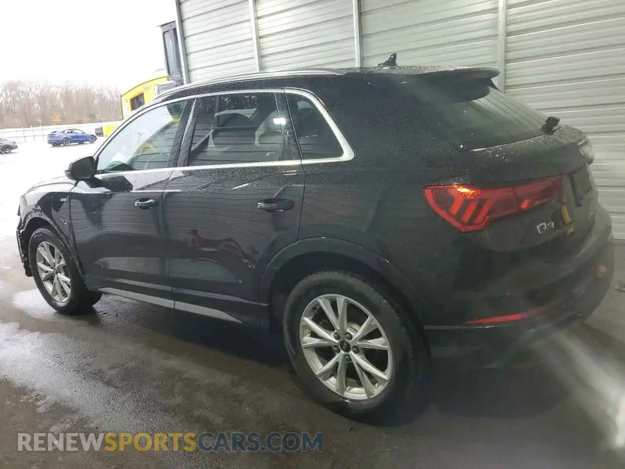 2 Photograph of a damaged car WA1DECF38R1042956 AUDI Q3 2024