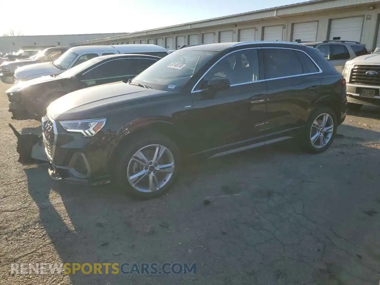 1 Photograph of a damaged car WA1DECF38R1122726 AUDI Q3 2024