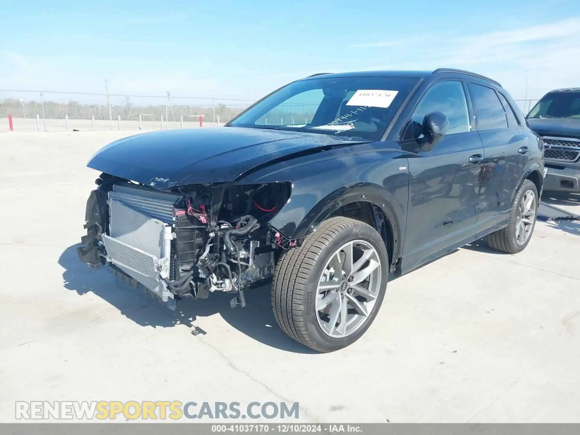 2 Photograph of a damaged car WA1DECF38R1192839 AUDI Q3 2024