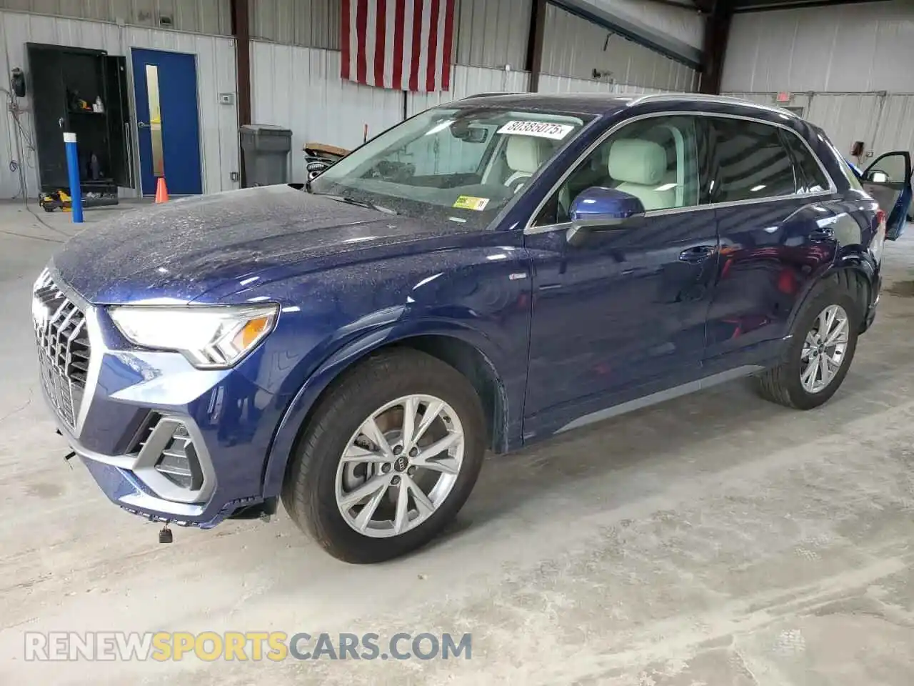 1 Photograph of a damaged car WA1DECF3XR1035894 AUDI Q3 2024