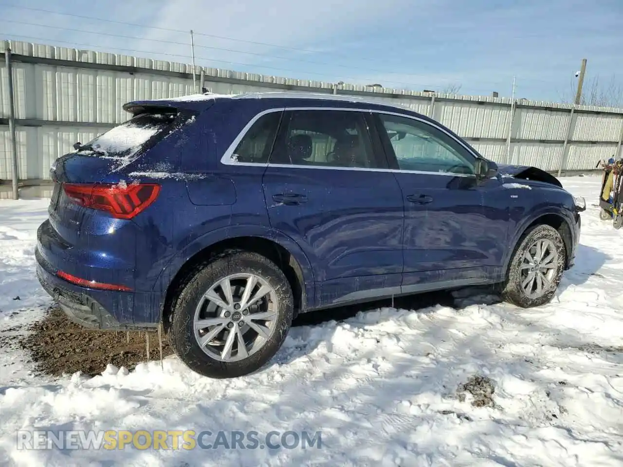 3 Photograph of a damaged car WA1DECF3XR1109931 AUDI Q3 2024