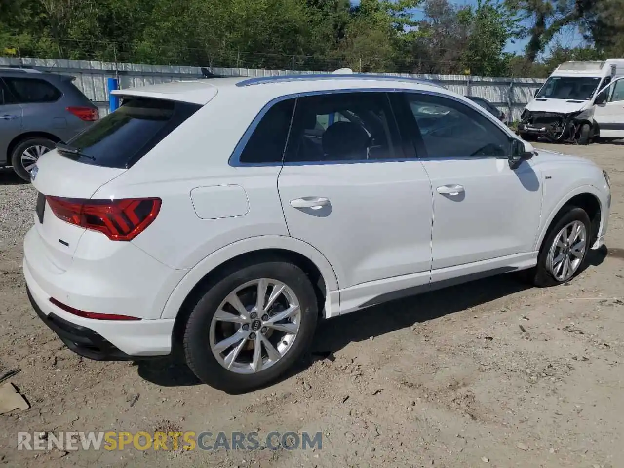 3 Photograph of a damaged car WA1DECF3XR1165755 AUDI Q3 2024