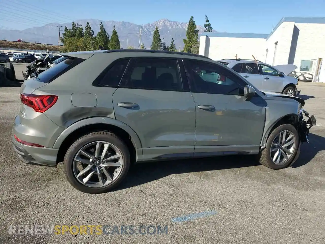 3 Photograph of a damaged car WA1DECF3XR1193622 AUDI Q3 2024