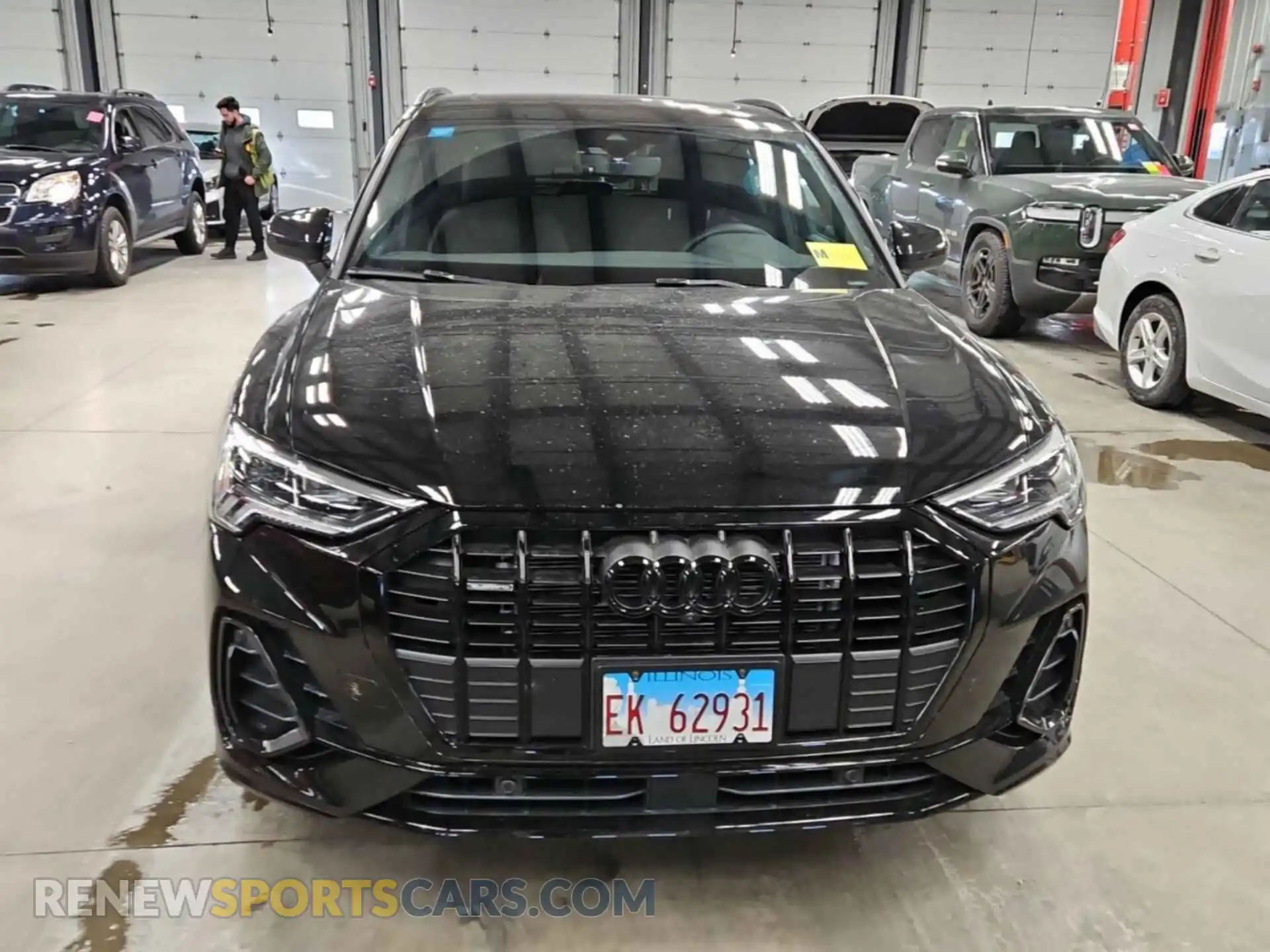 2 Photograph of a damaged car WA1EECF30R1109876 AUDI Q3 2024