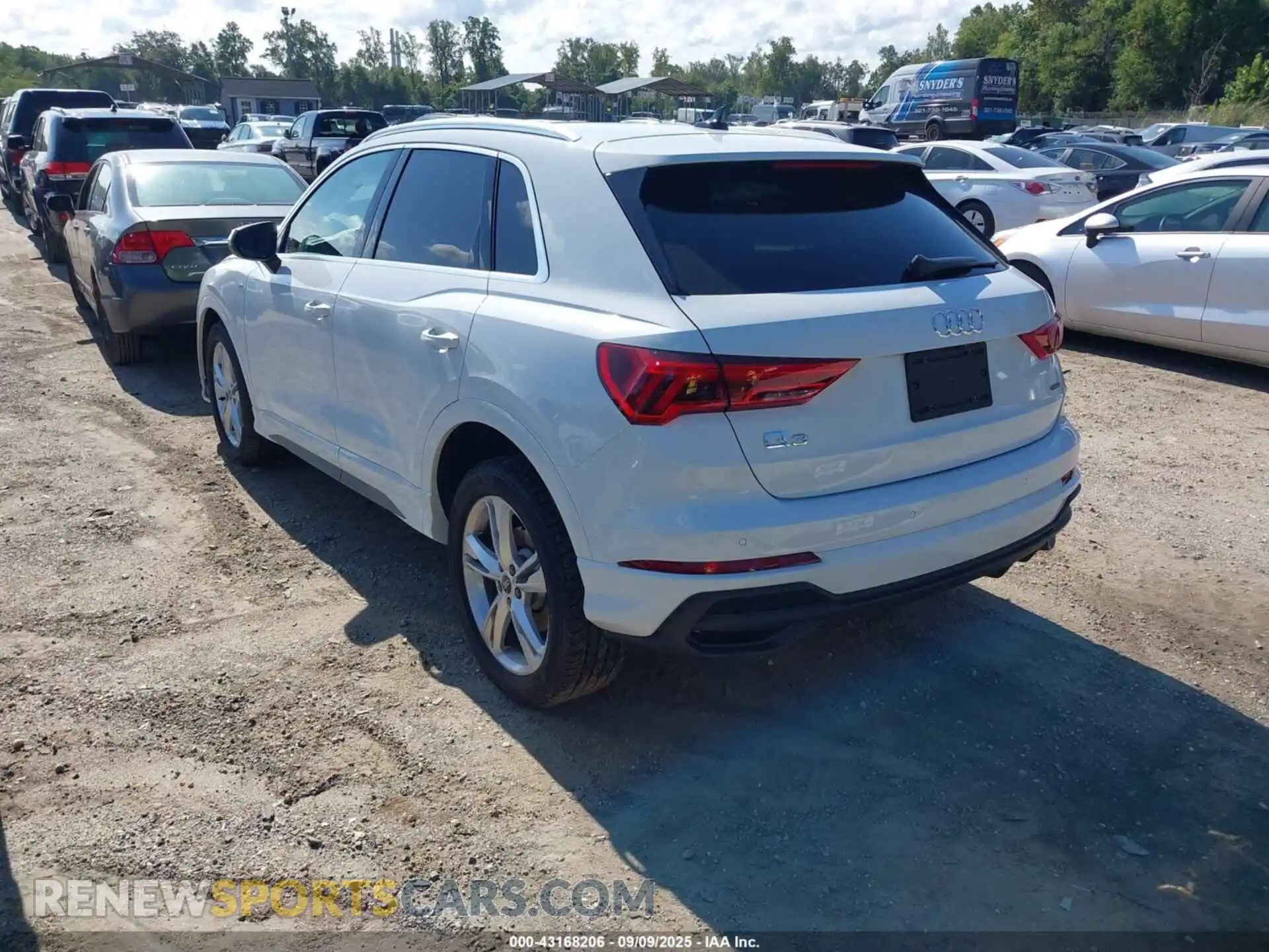 3 fotografías del automóvil dañado WA1EECF32R1123181 AUDI Q3 2024