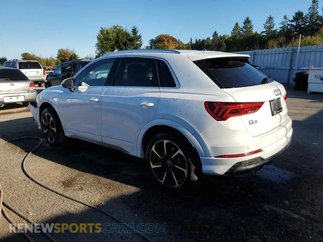 2 Photograph of a damaged car WA1EECF32R1128834 AUDI Q3 2024