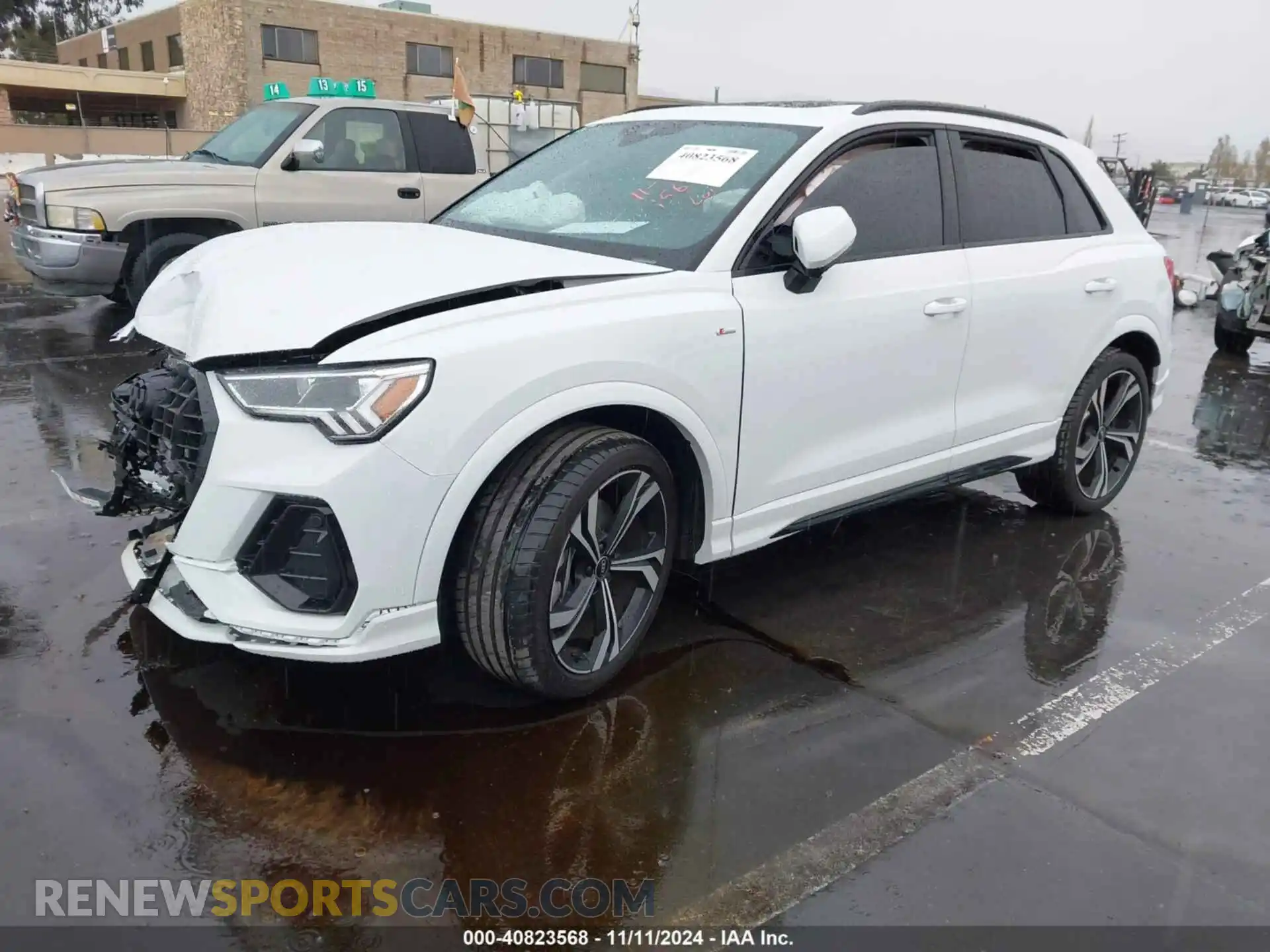 2 Photograph of a damaged car WA1EECF33R1045140 AUDI Q3 2024