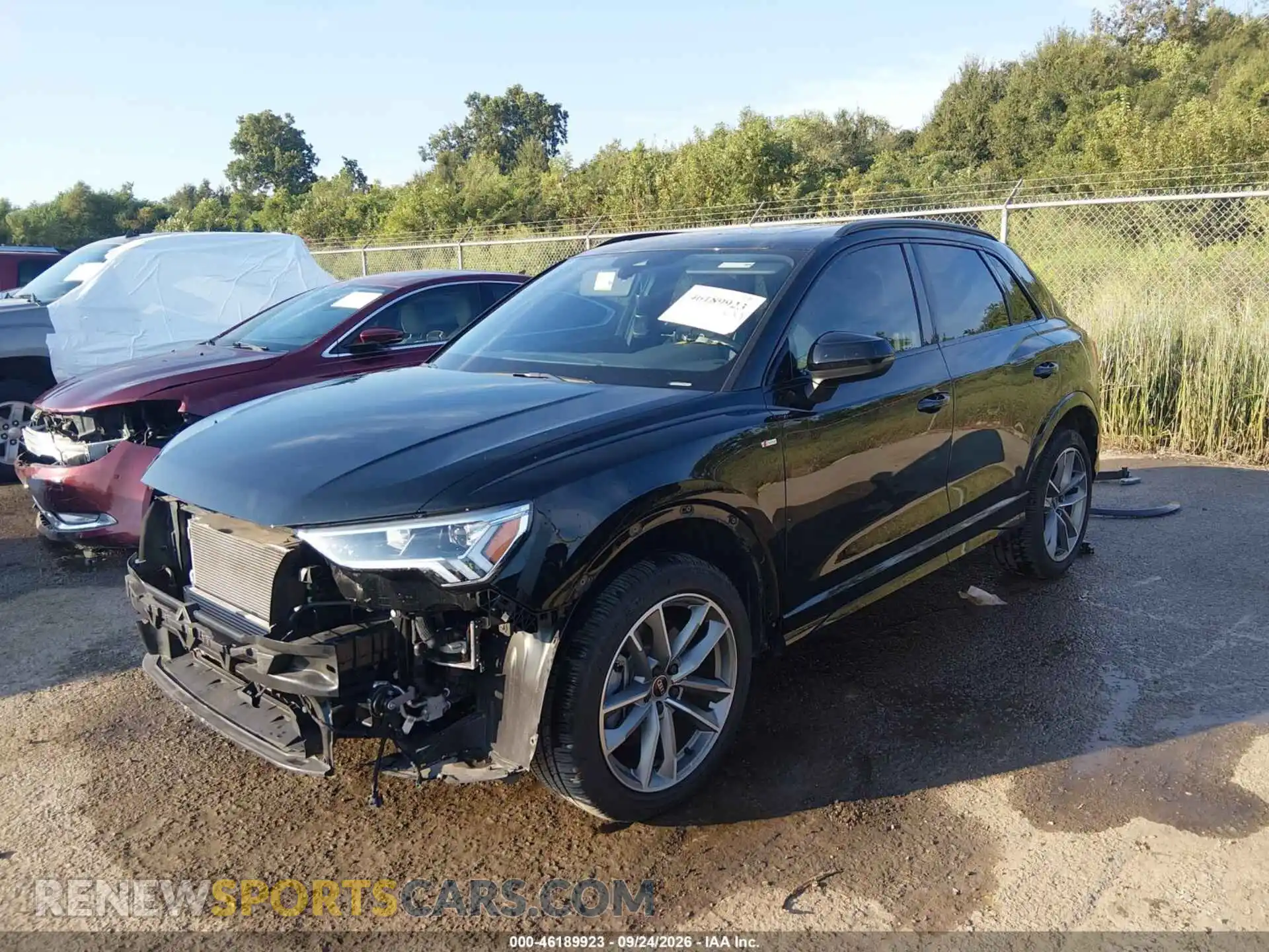 2 fotografías del automóvil dañado WA1EECF34R1028301 AUDI Q3 2024