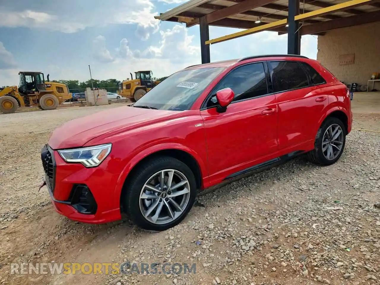 1 Photograph of a damaged car WA1EECF35R1020238 AUDI Q3 2024
