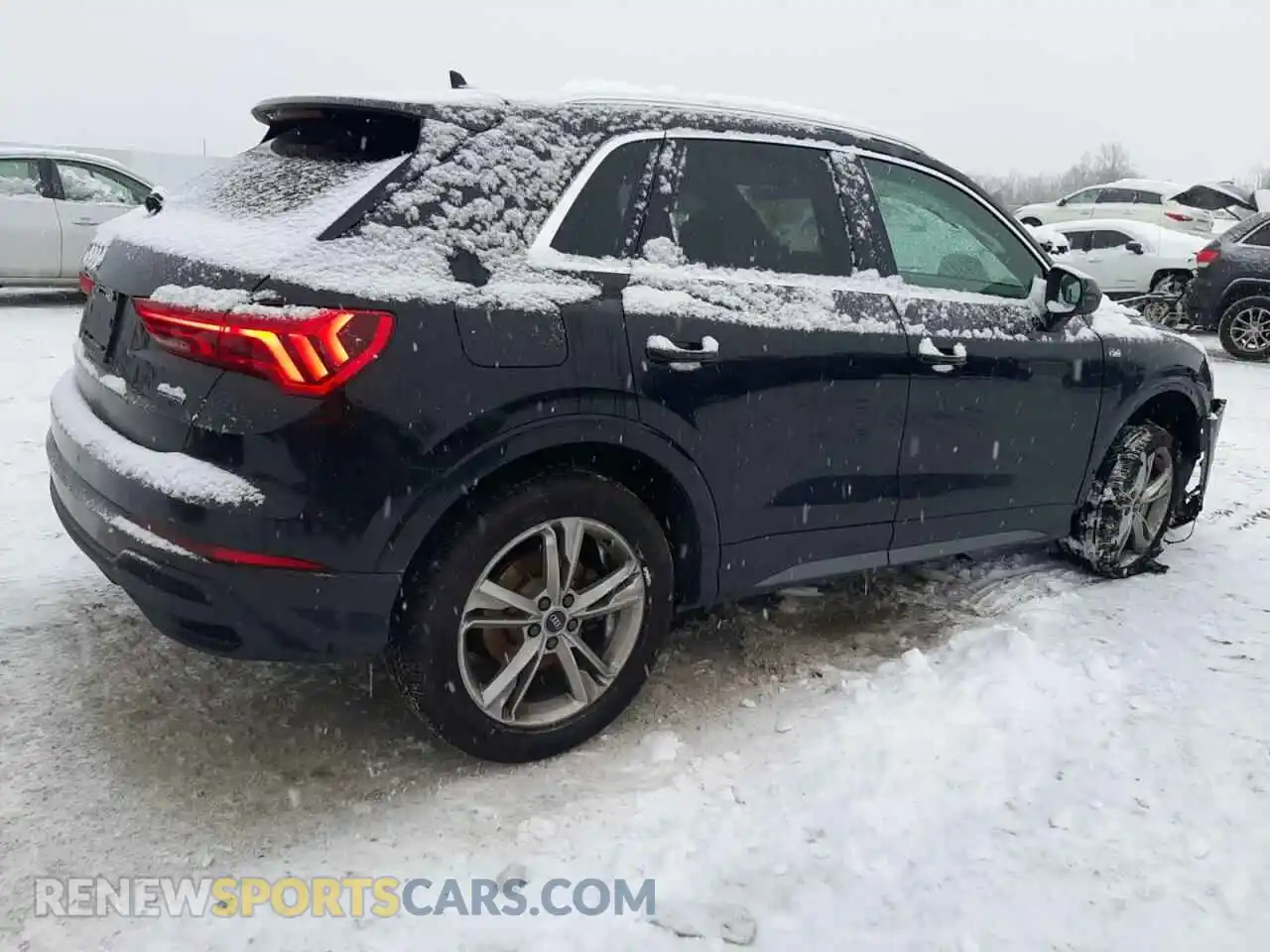 3 Photograph of a damaged car WA1EECF35R1024306 AUDI Q3 2024
