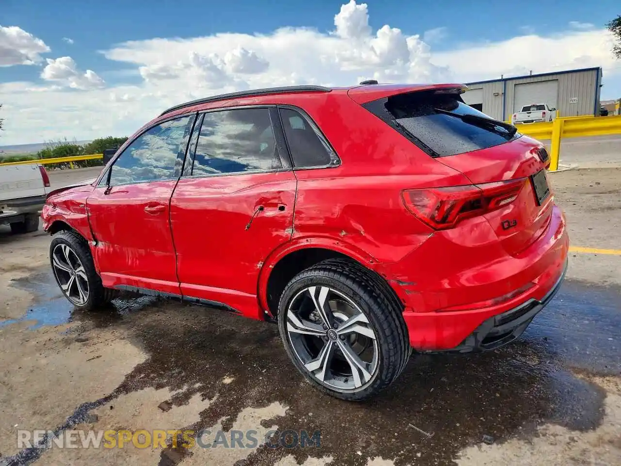 2 Photograph of a damaged car WA1EECF37R1164471 AUDI Q3 2024