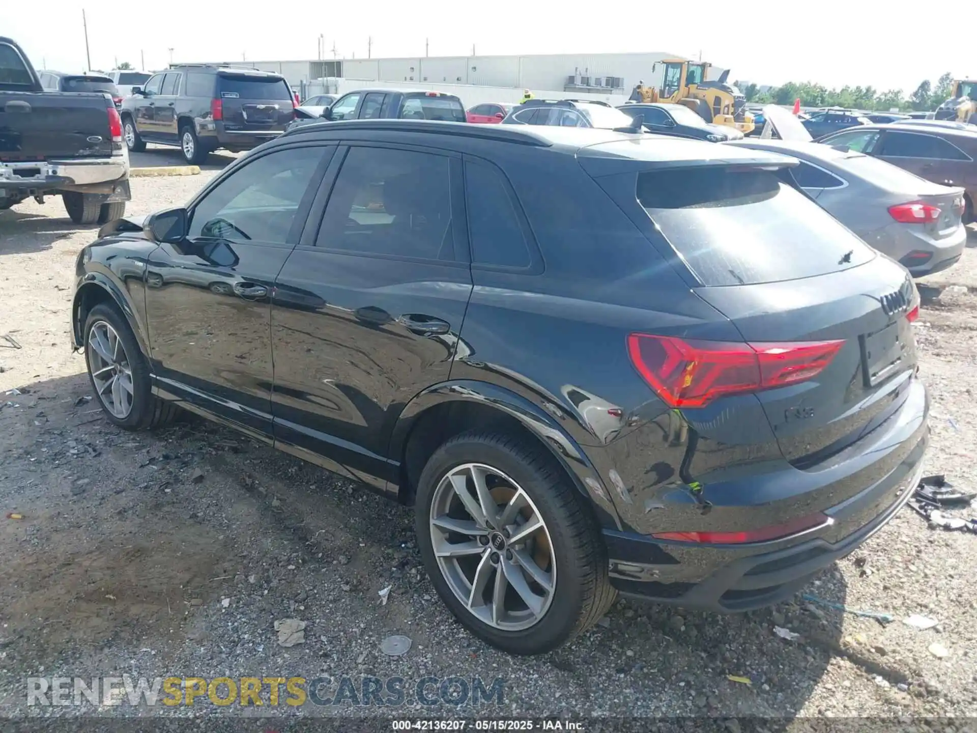 3 Photograph of a damaged car WA1EECF37R1184669 AUDI Q3 2024