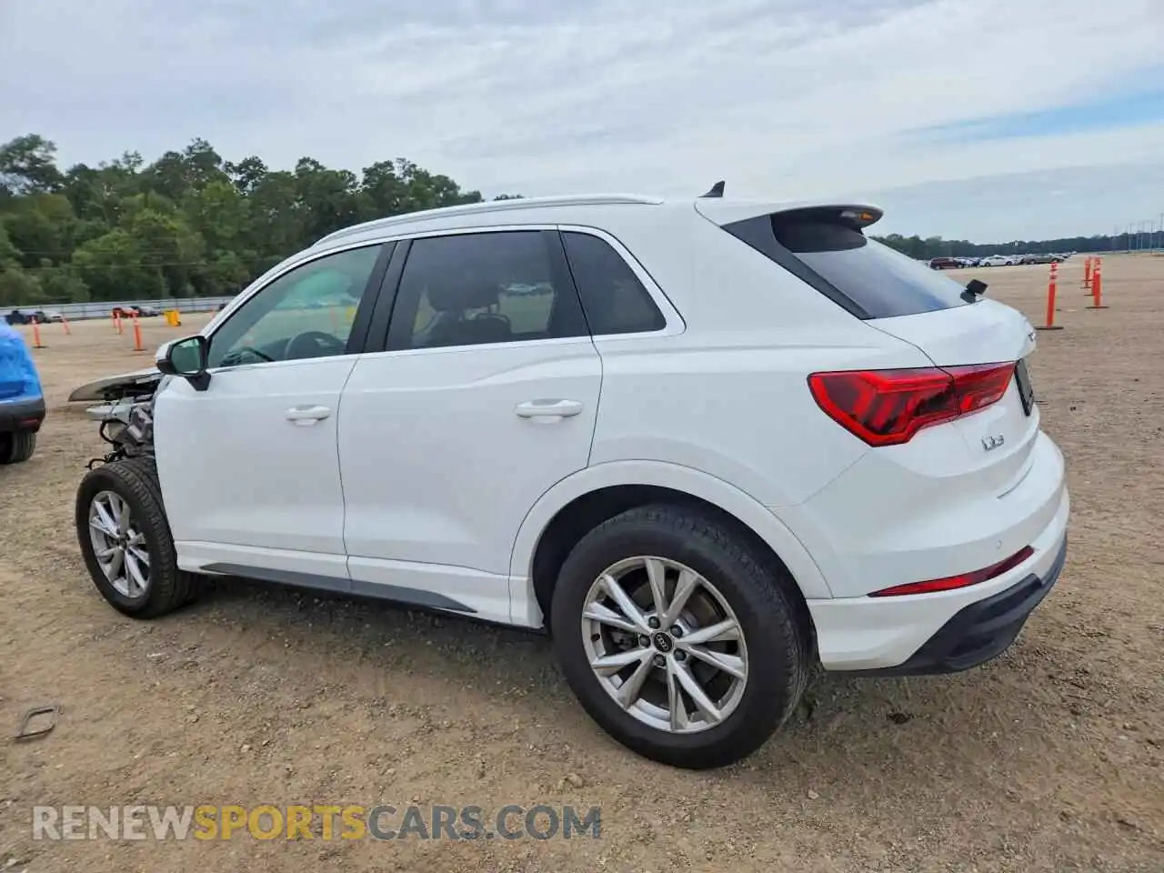 2 Photograph of a damaged car WA1EECF38R1093197 AUDI Q3 2024