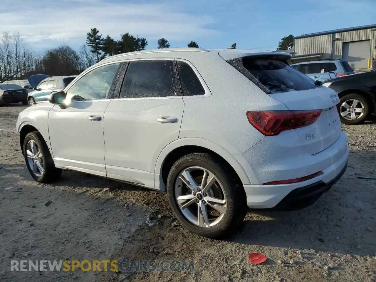 2 Photograph of a damaged car WA1EECF38R1179027 AUDI Q3 2024