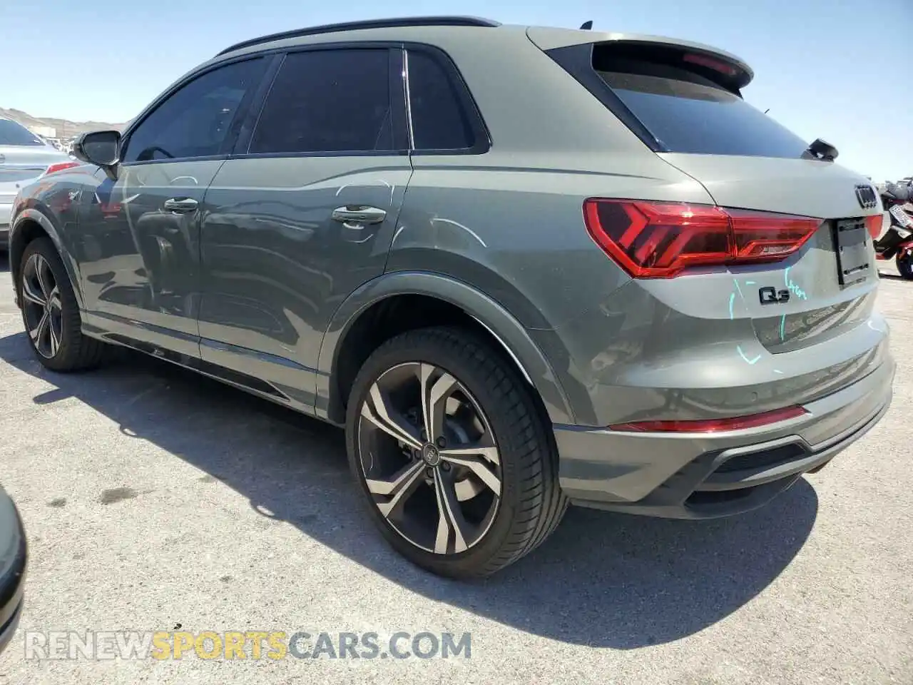 2 Photograph of a damaged car WA1EECF39R1101985 AUDI Q3 2024