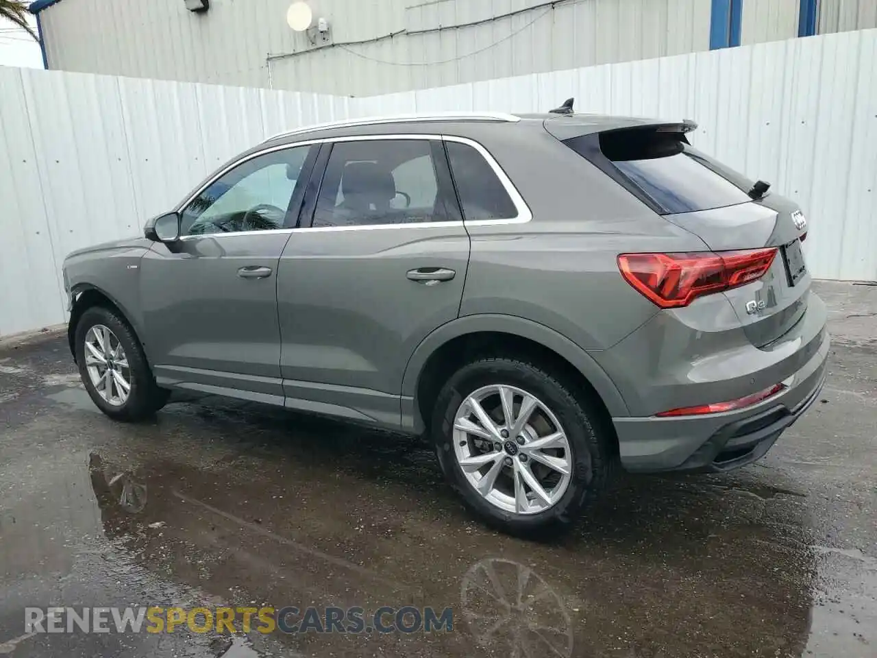 2 Photograph of a damaged car WA1DECF31S1011683 AUDI Q3 2025