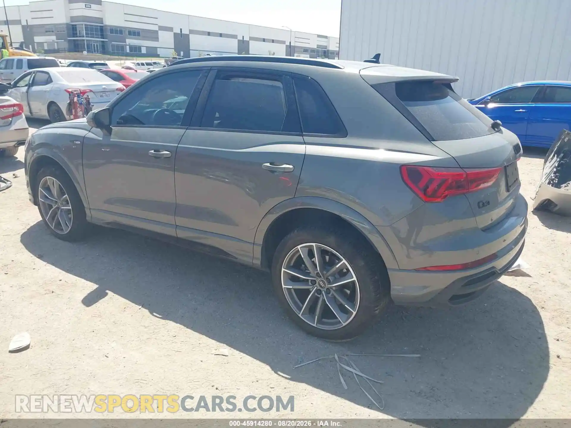 3 Фотография поврежденного автомобиля WA1DECF31S1104929 AUDI Q3 2025