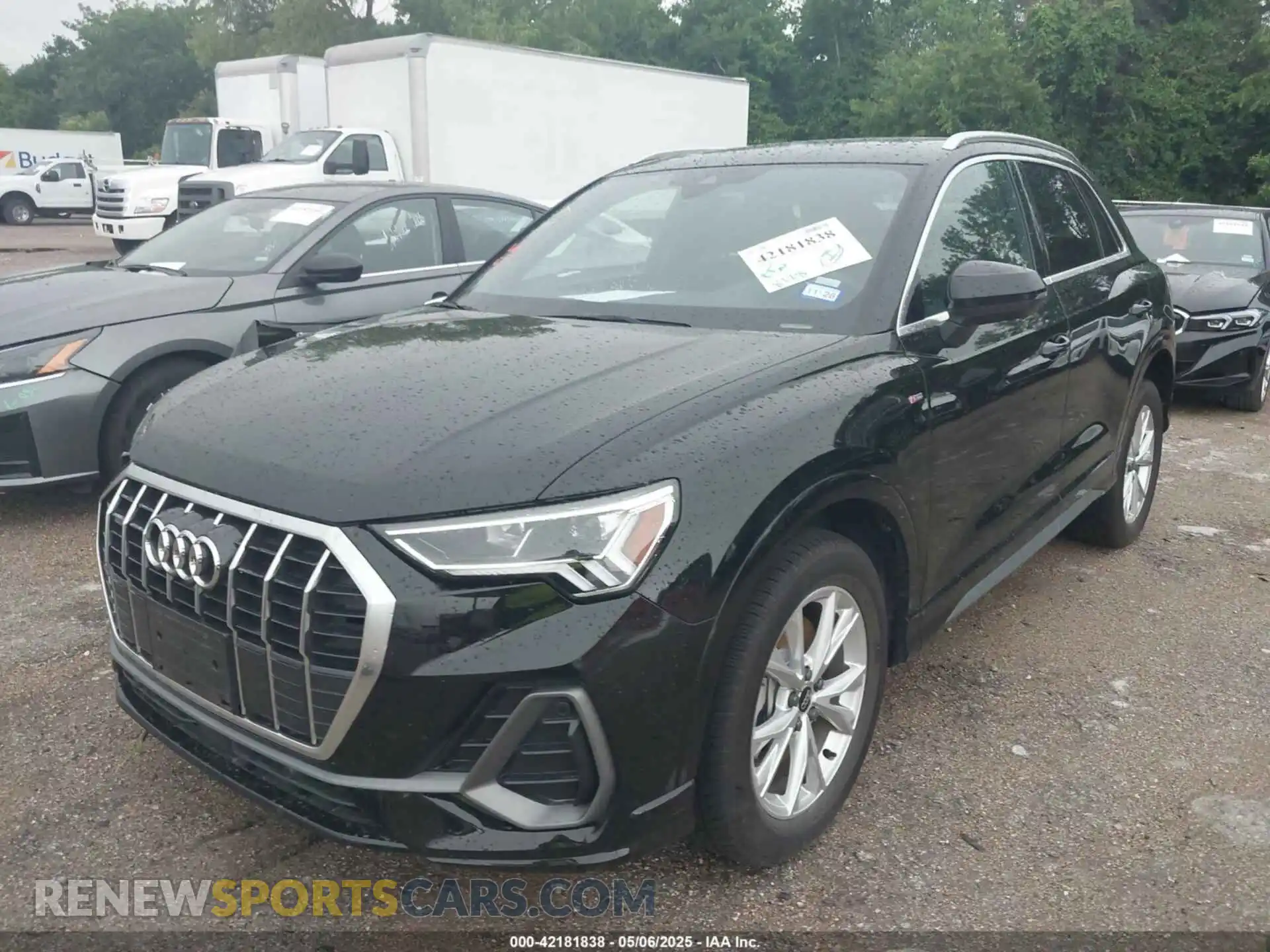 2 Photograph of a damaged car WA1DECF32S1016309 AUDI Q3 2025