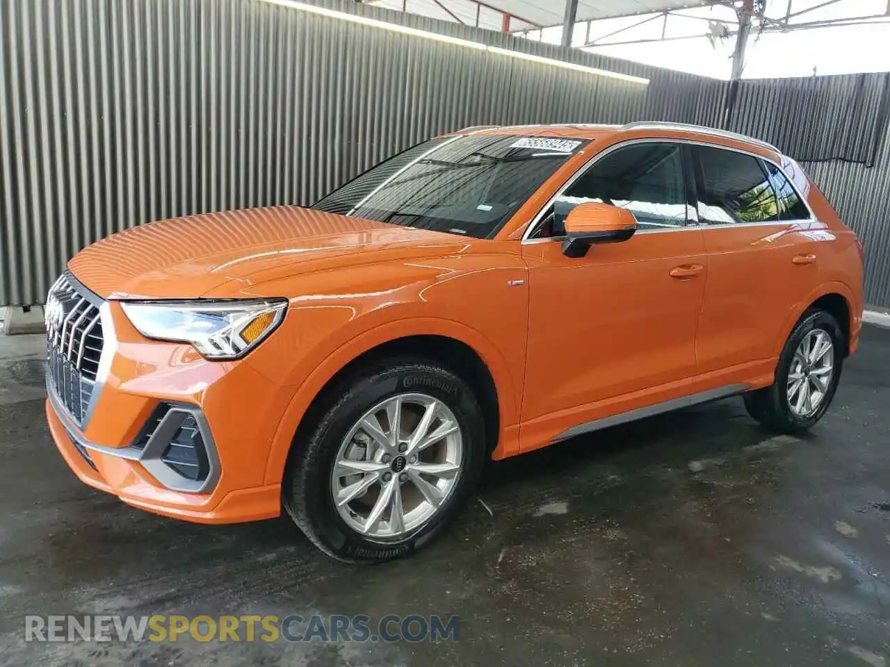 1 Photograph of a damaged car WA1DECF32S1018609 AUDI Q3 2025