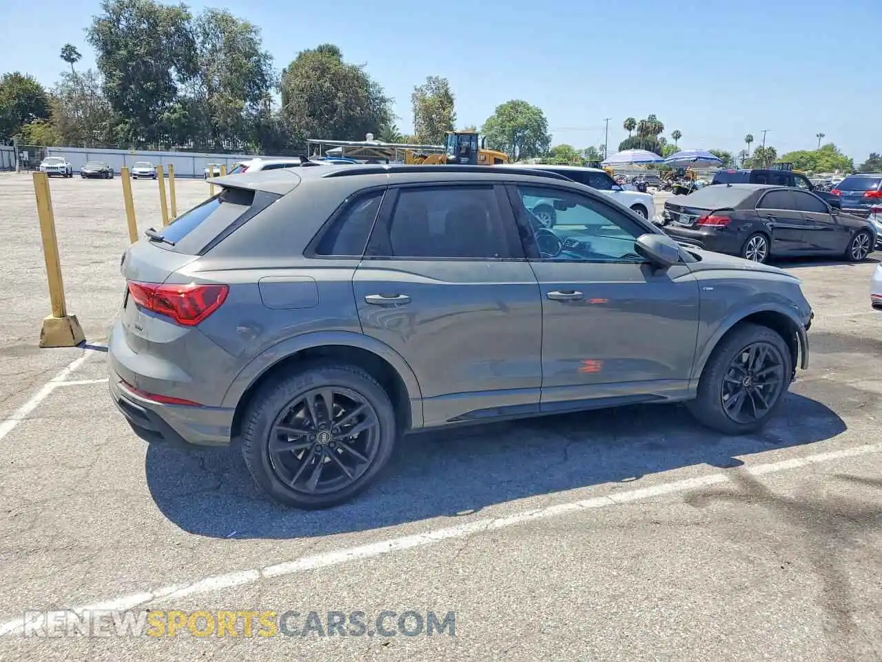 3 Фотография поврежденного автомобиля WA1DECF35S1000928 AUDI Q3 2025