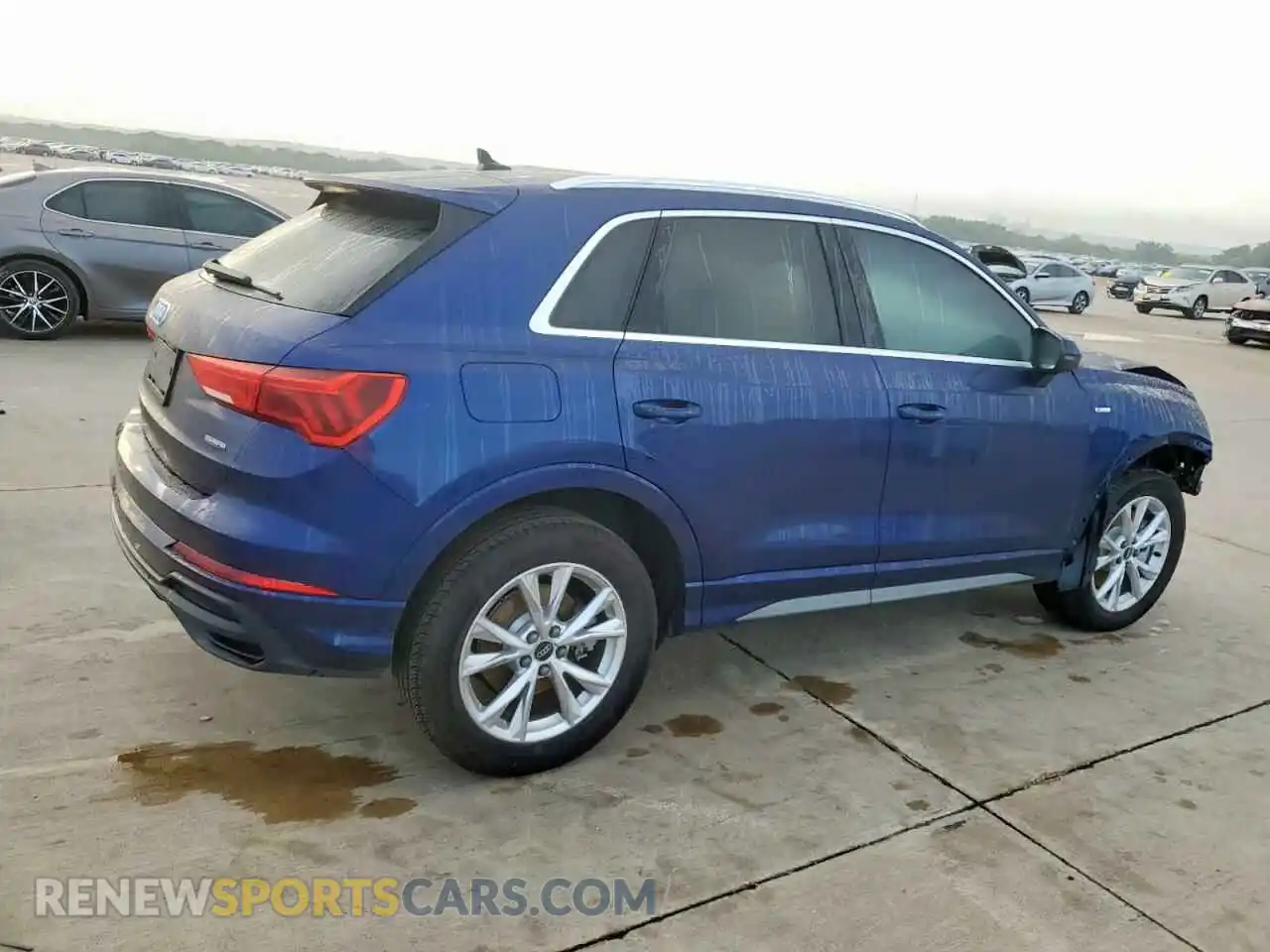 3 Photograph of a damaged car WA1DECF36S1026681 AUDI Q3 2025