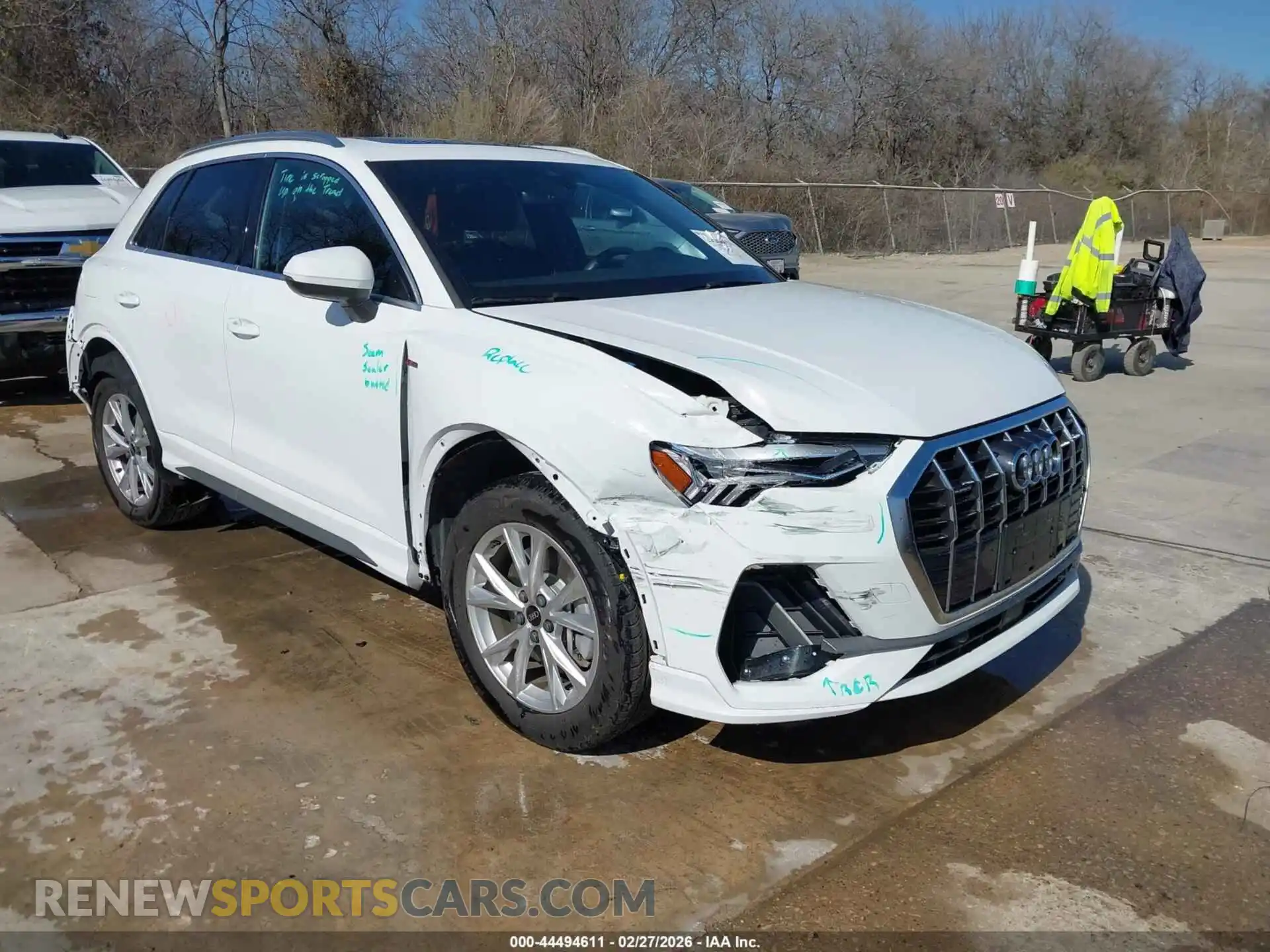 1 Photograph of a damaged car WA1DECF37S1015012 AUDI Q3 2025
