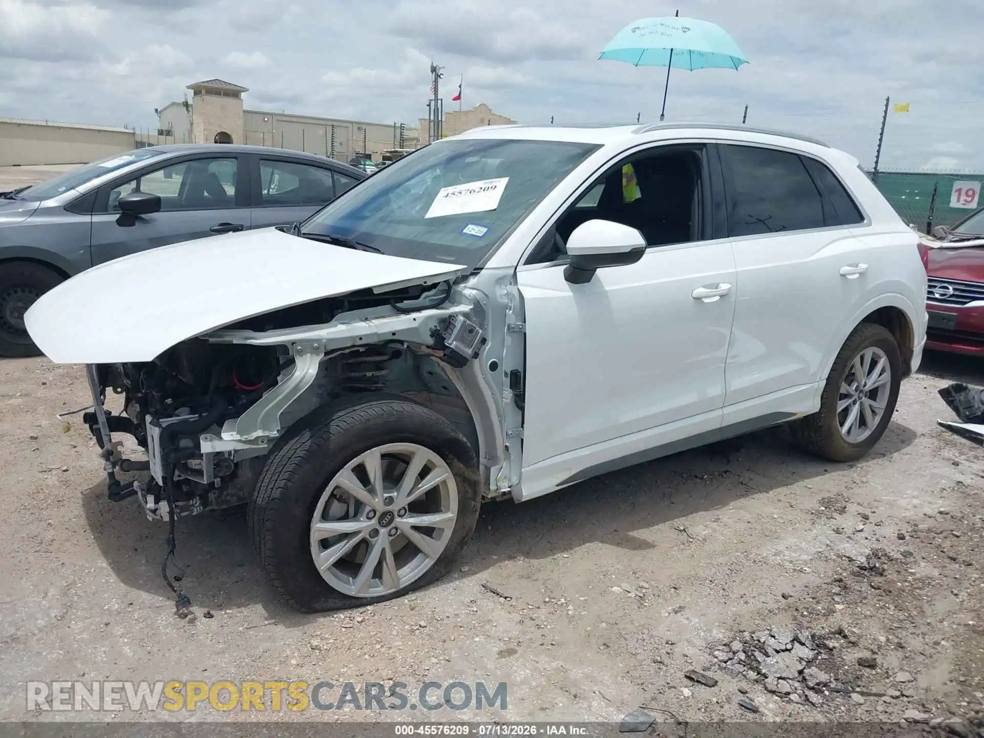 2 Photograph of a damaged car WA1DECF37S1082600 AUDI Q3 2025