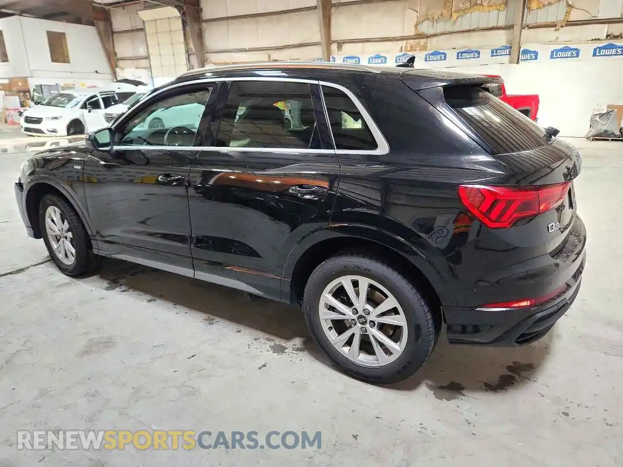 2 fotografías del automóvil dañado WA1DECF38S1019201 AUDI Q3 2025