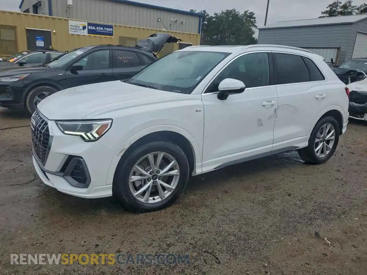 1 Фотография поврежденного автомобиля WA1DECF39S1013472 AUDI Q3 2025