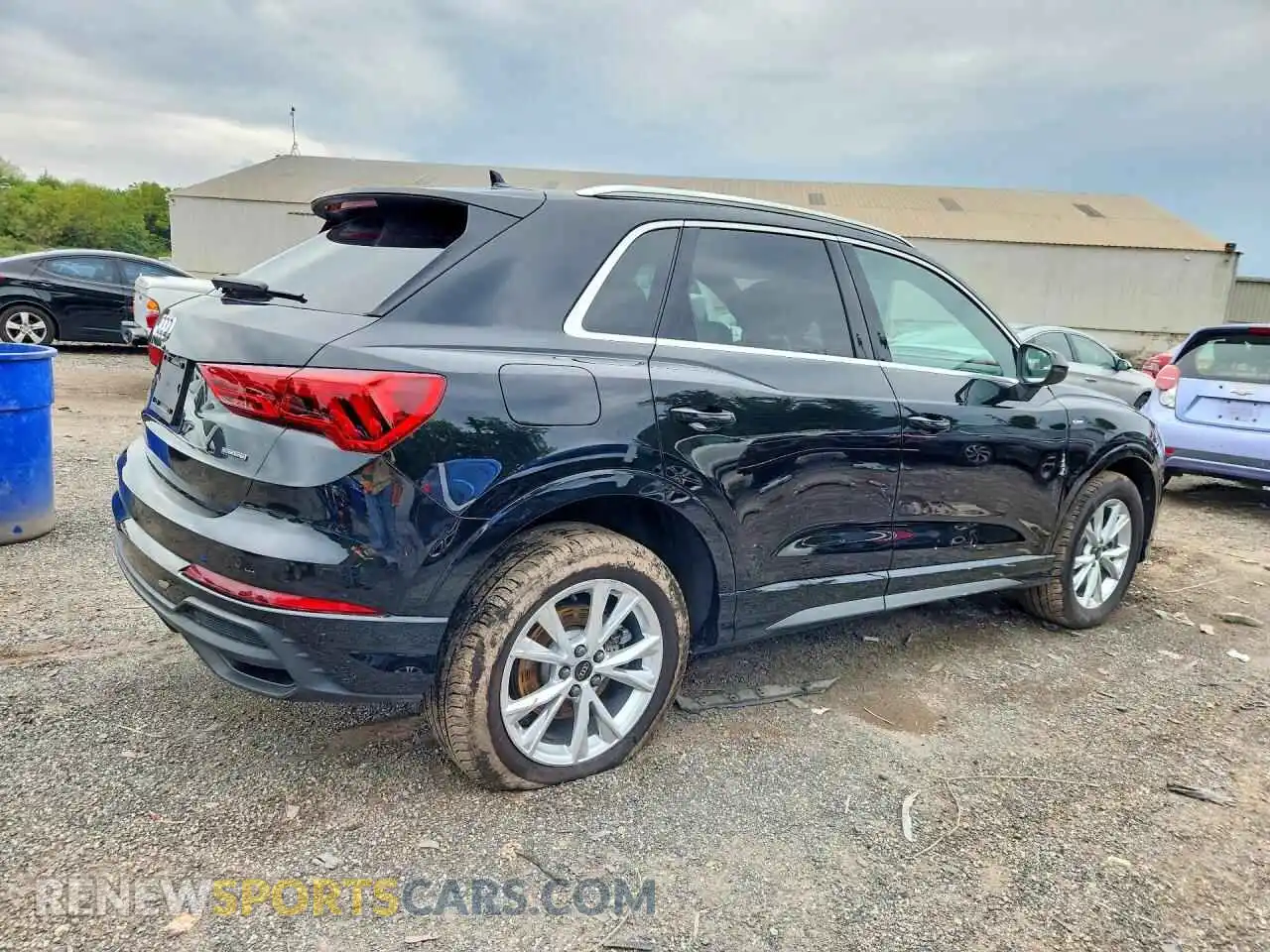 3 Photograph of a damaged car WA1DECF39S1029672 AUDI Q3 2025