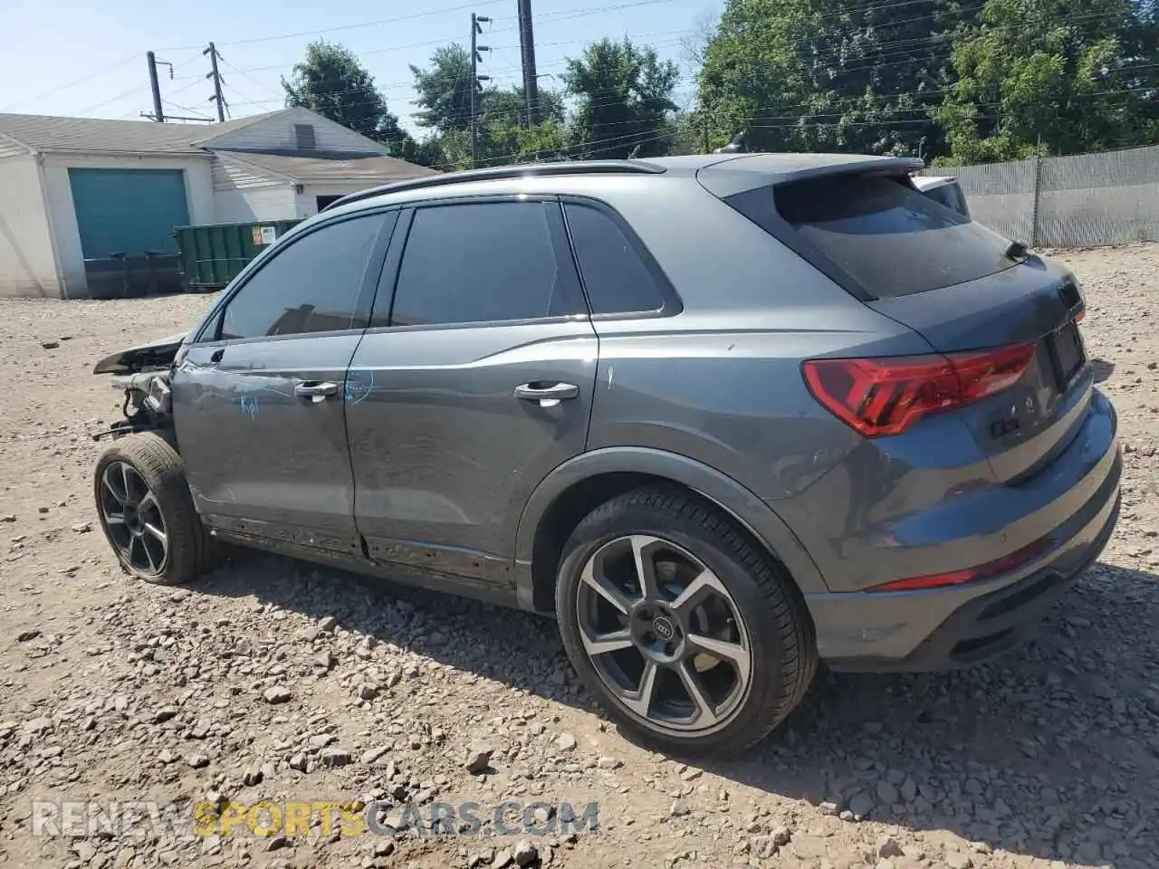 2 Photograph of a damaged car WA1EECF30S1015034 AUDI Q3 2025