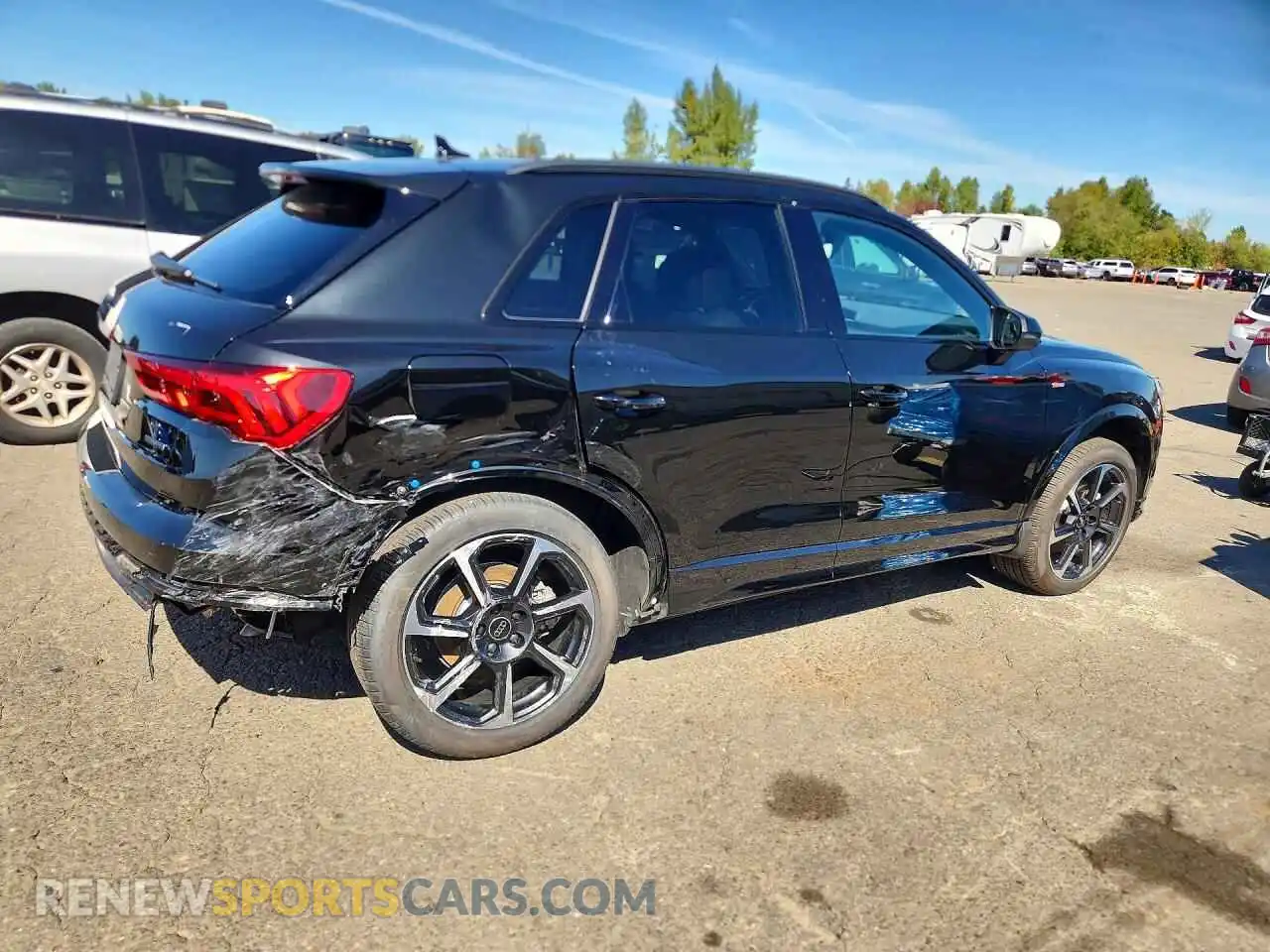 3 Photograph of a damaged car WA1EECF33S1101258 AUDI Q3 2025