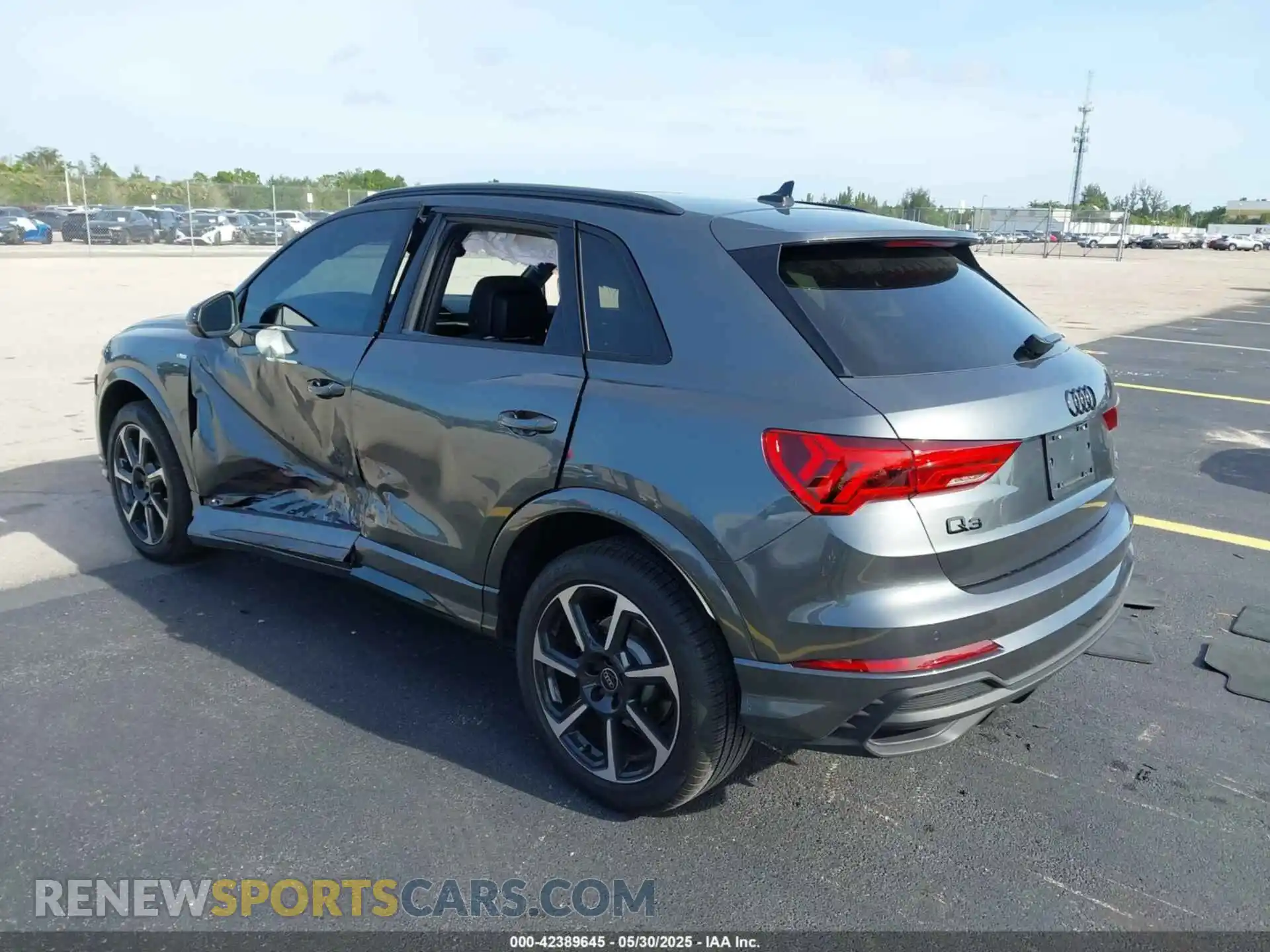 3 Photograph of a damaged car WA1EECF35S1046845 AUDI Q3 2025